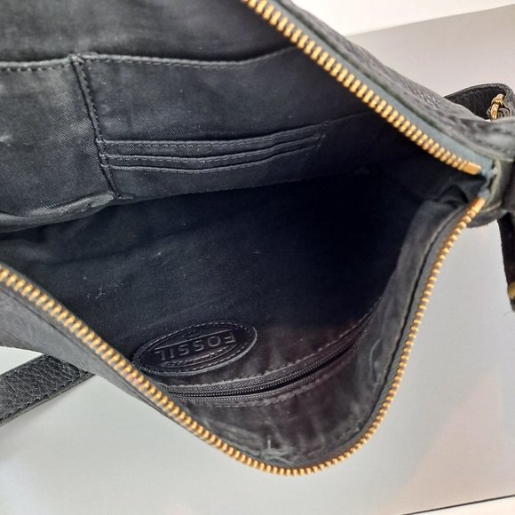 Fossil Black Pebbled Leather Crossbody Bag - Picture 8 of 11